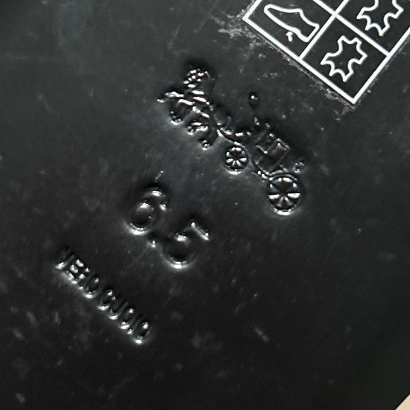 Coach Eden Sandal flat sandals featuring a double-band design with chains 6.5 - Picture 6 of 6